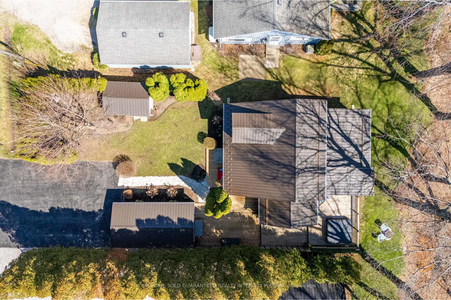 Additional image 18 of 17 Bee Street