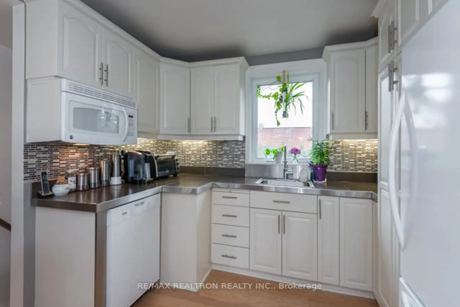 Additional image 8 of 505 Colborne Street