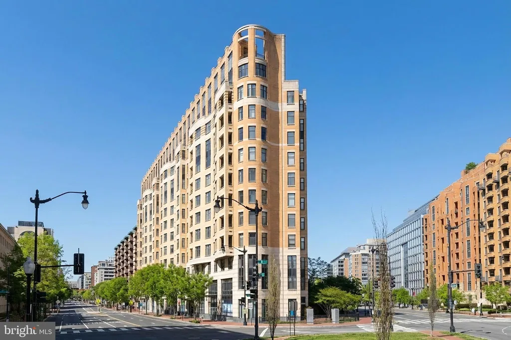 Additional image 25 of 400 Massachusetts Avenue NW Unit 622, Washington, DC 20001