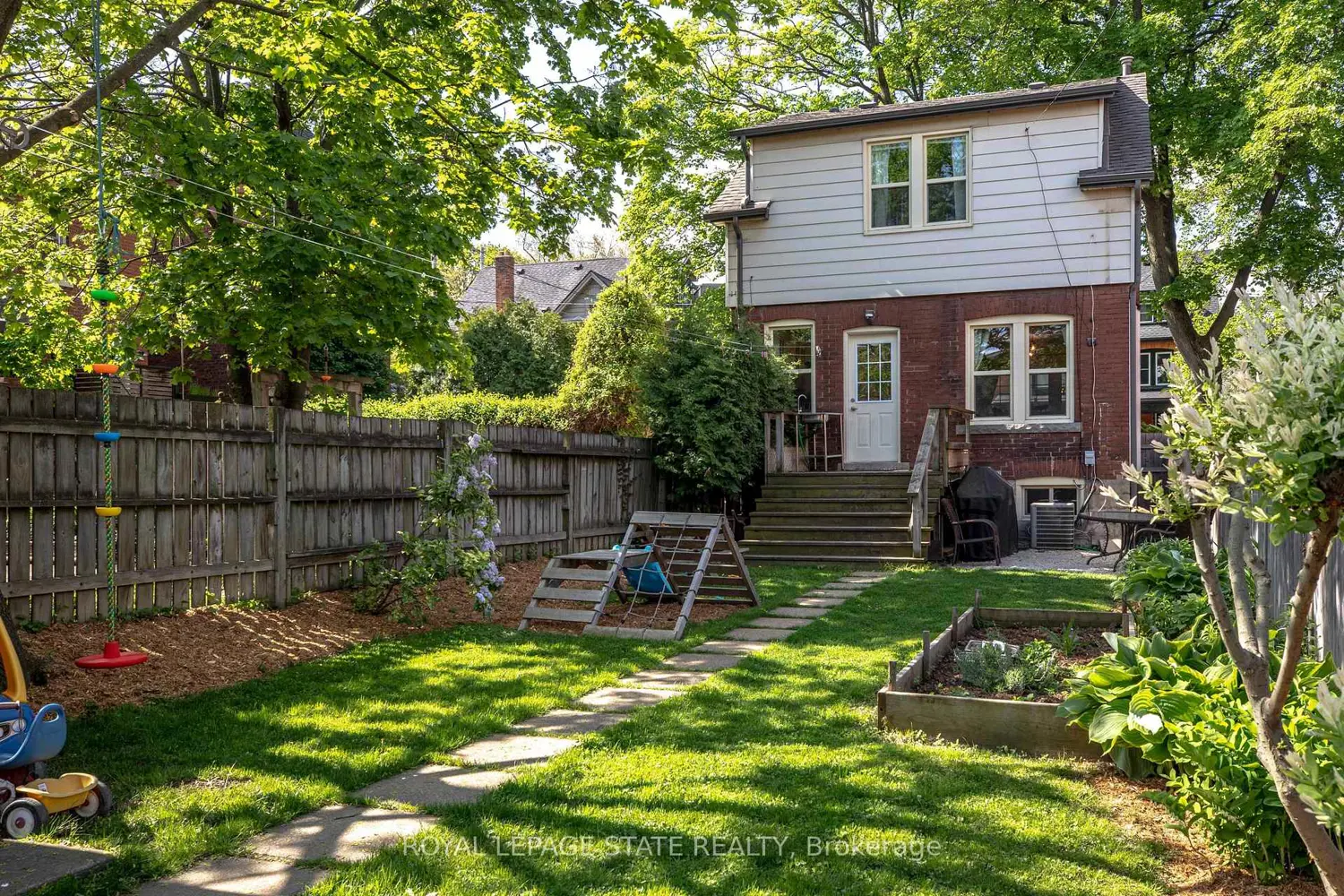 Additional image 17 of 116 Homewood Avenue