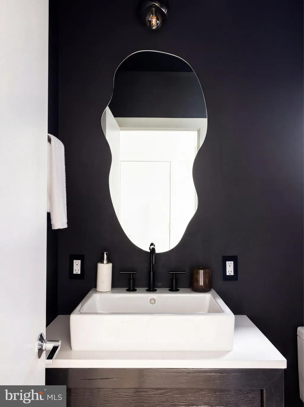 Additional image 17 of 1522 Foxhall Road NW, Washington, DC 20007