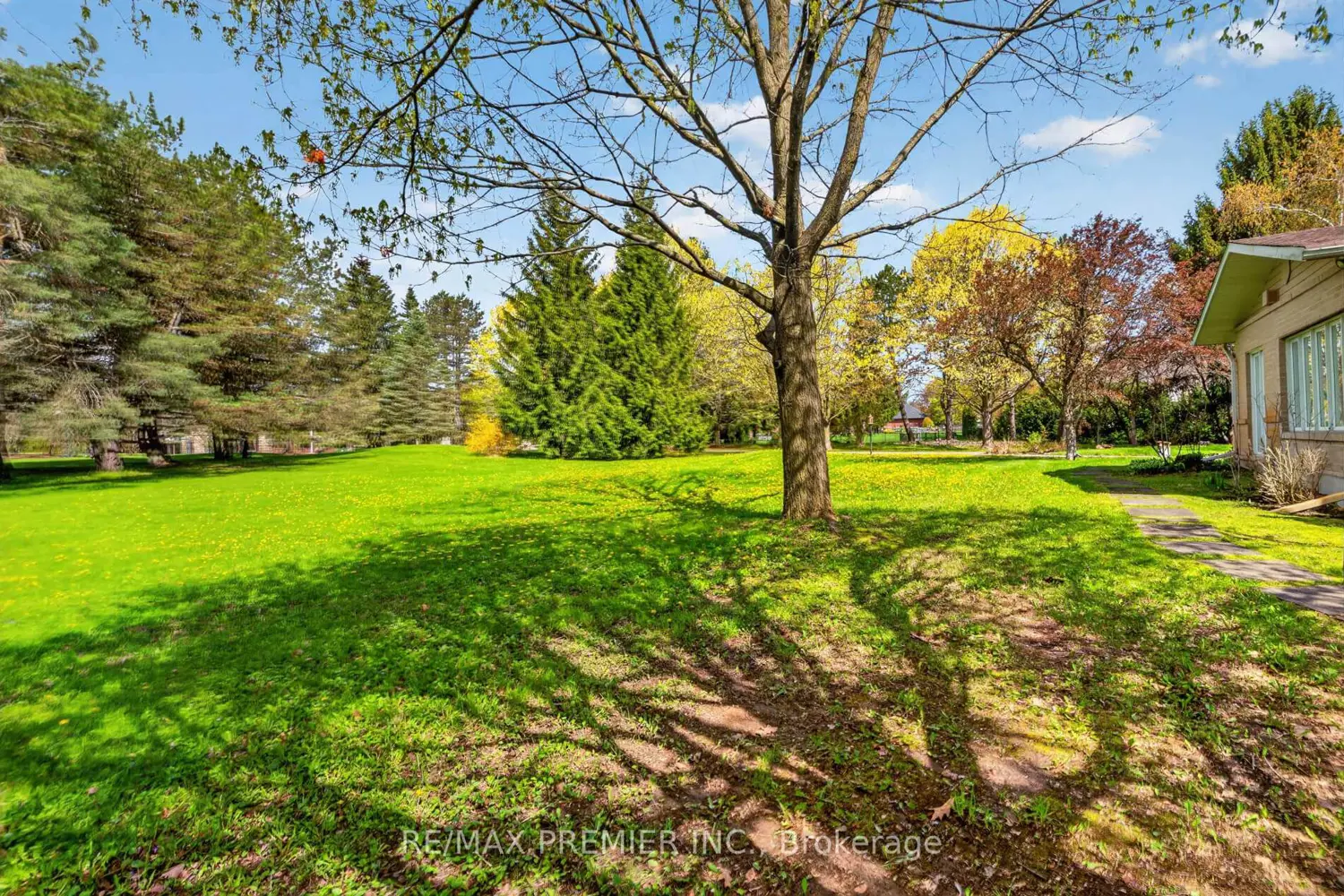 Additional image 14 of 41 Green Valley Court