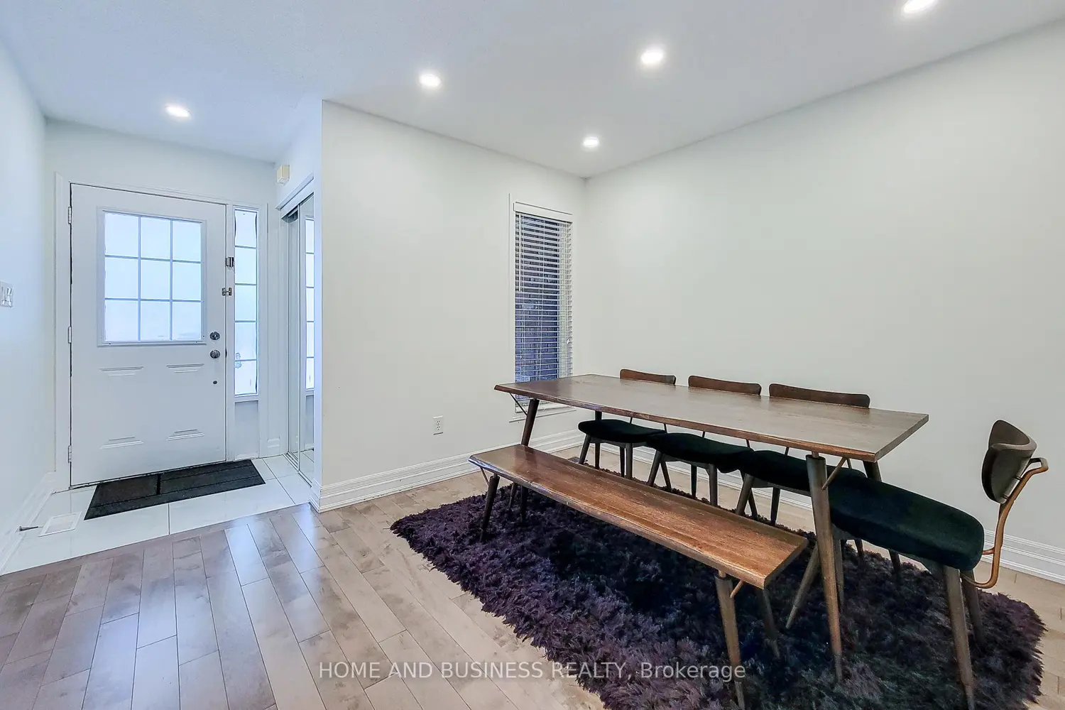 Additional image 2 of 2374 Baintree Crescent
