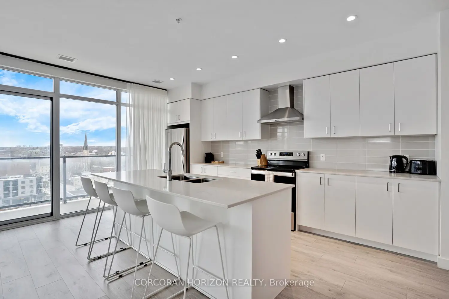 15 Glebe Street 802
