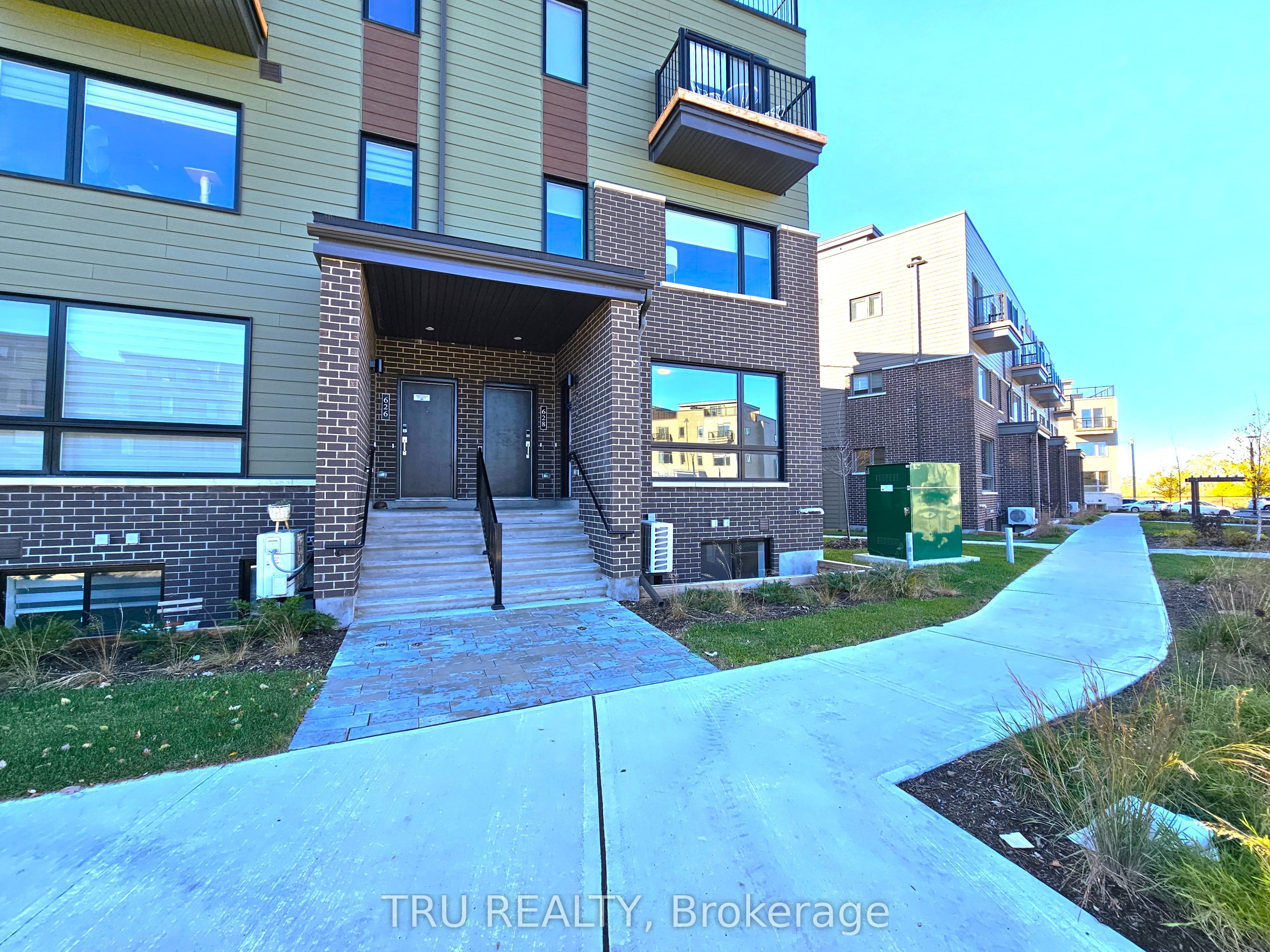 Additional image 2 of 630 Mishi Private, Ottawa, ON, K1K 5C5
