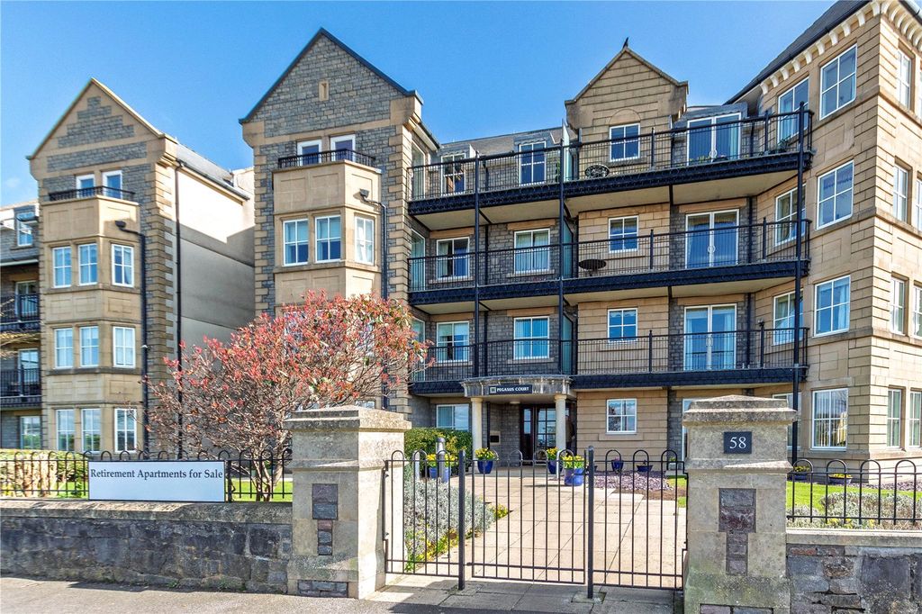 2 bed flat for saleBeach Road, Weston-Super-Mare, Somerset BS23