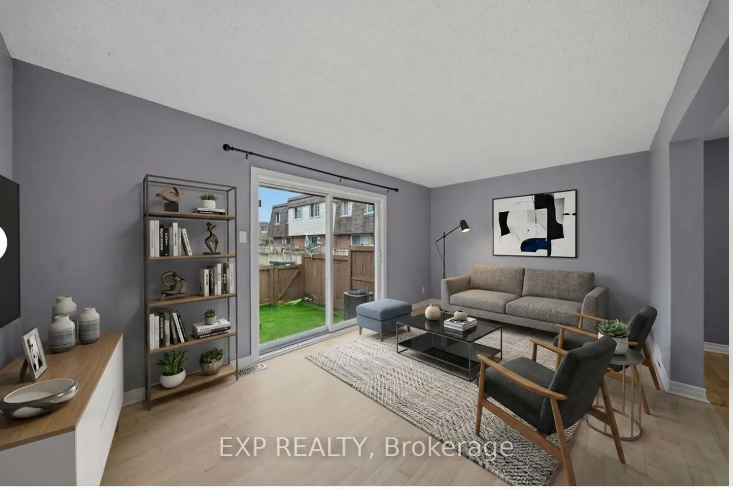 1713 Heatherington Road photo 2