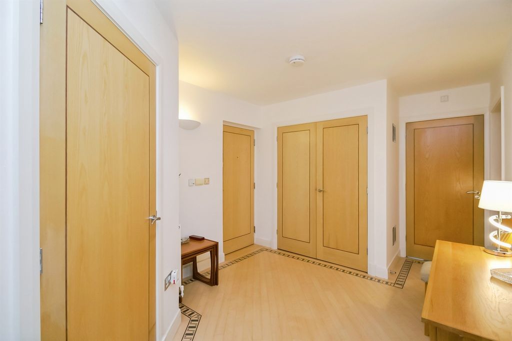 Additional image 6 of 3 bed flat for saleY Cerigos, Barry CF62
