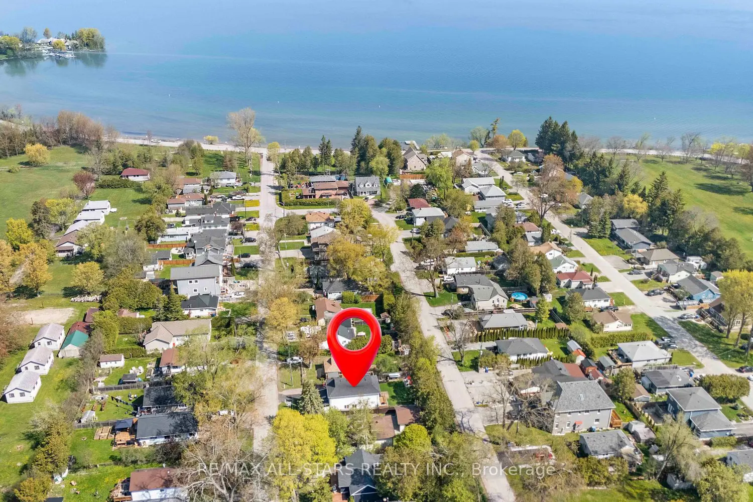 39 Franklin Beach Road photo 3