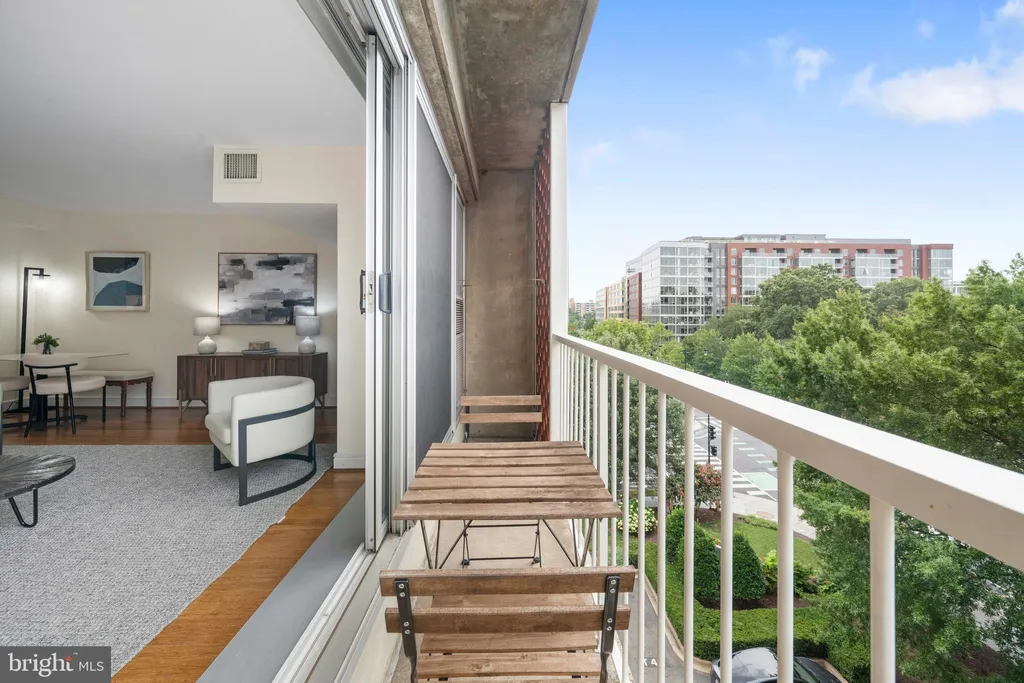 Additional image 6 of 800 4th Street SW Unit S421, Washington, DC 20024
