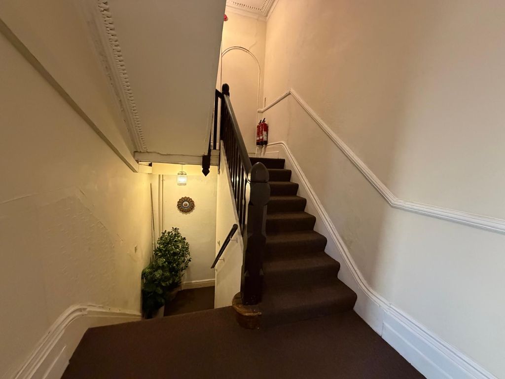 Additional image 11 of 17 bed flat for salePark Road, Waterloo, Liverpool L22