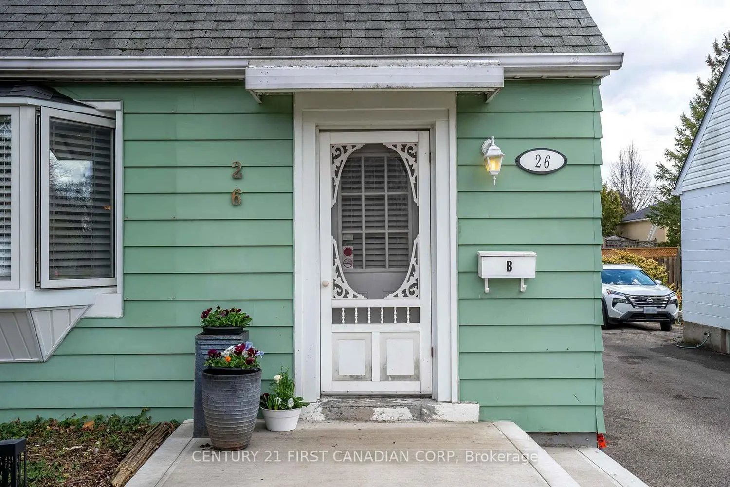 26 Apeldoorn Crescent