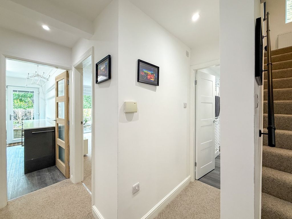 Additional image 20 of 5 bed detached house for saleHuddersfield Road, Holmfirth HD9