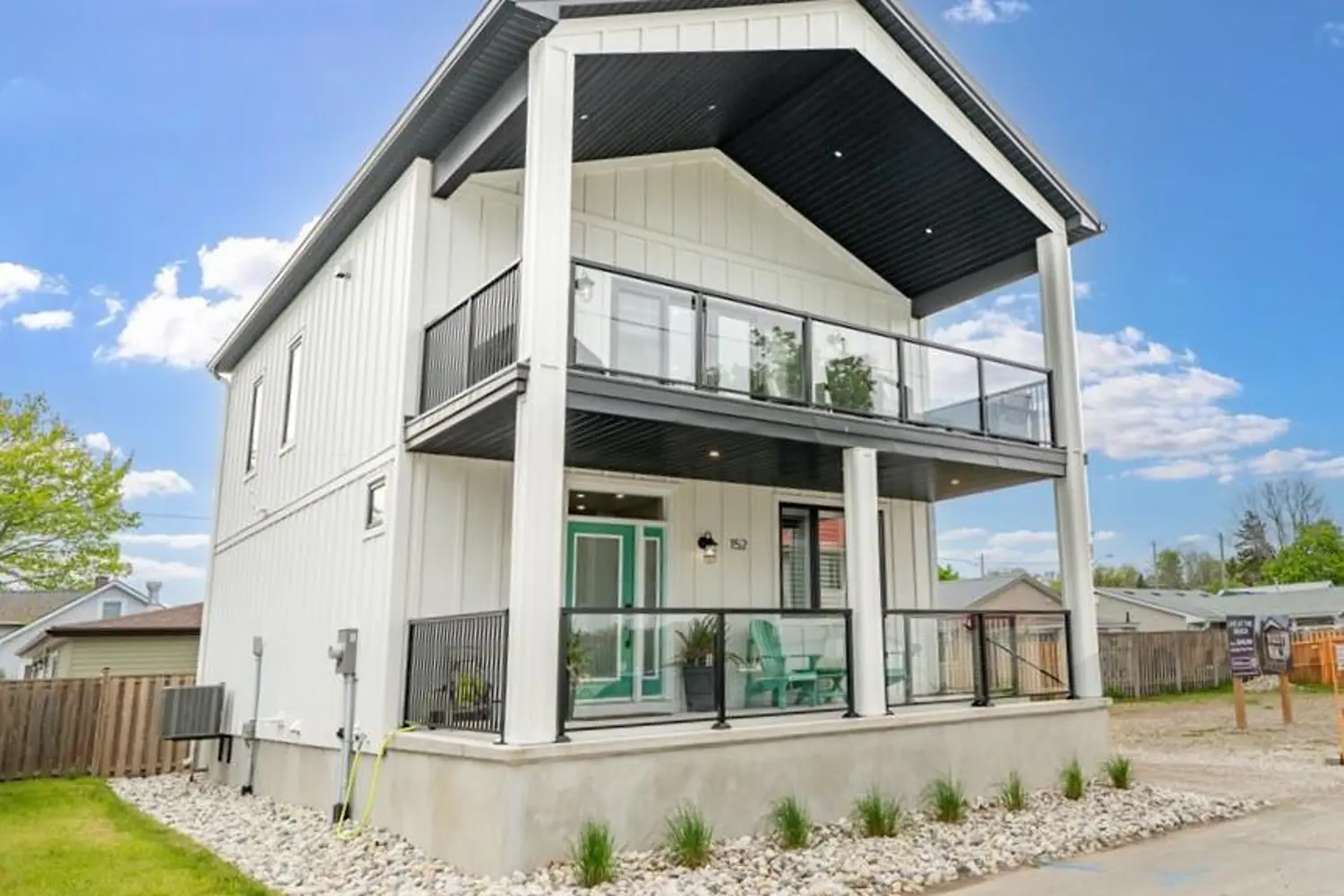 152 Maud Street