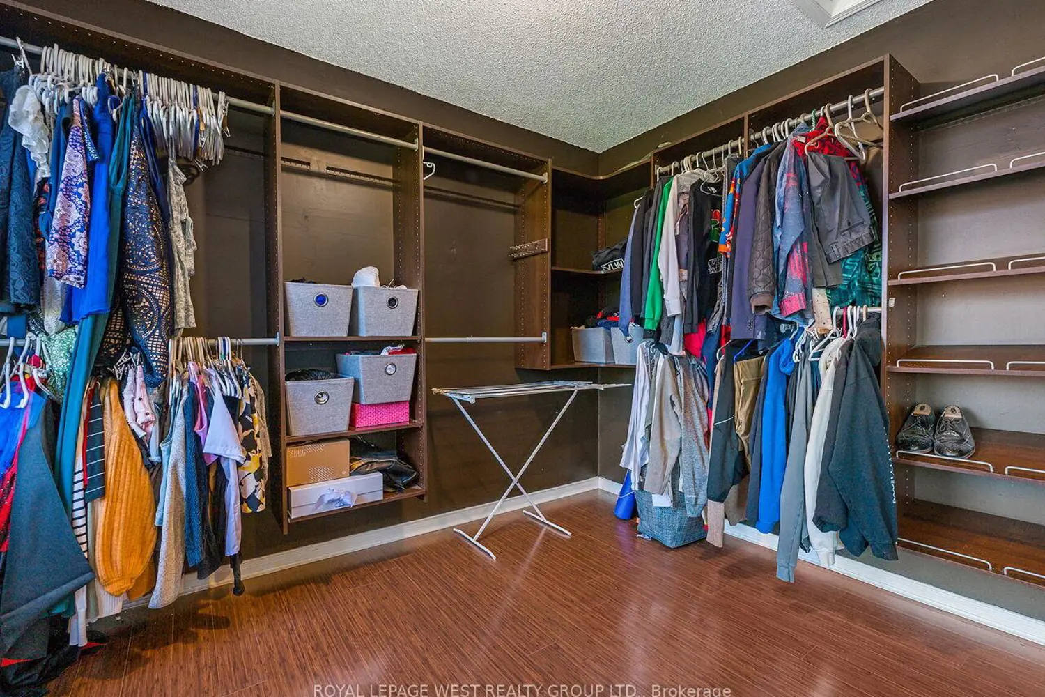 Additional image 9 of 136 English Oak Drive