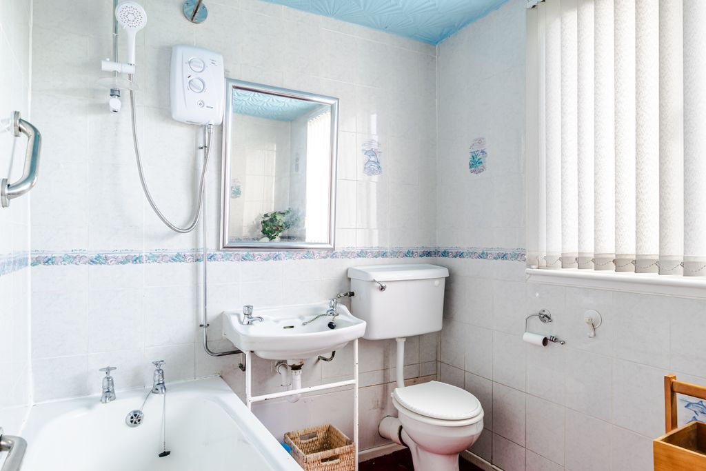 Additional image 16 of 3 bed end terrace house for saleWoodbridge Lawn, Leeds LS6