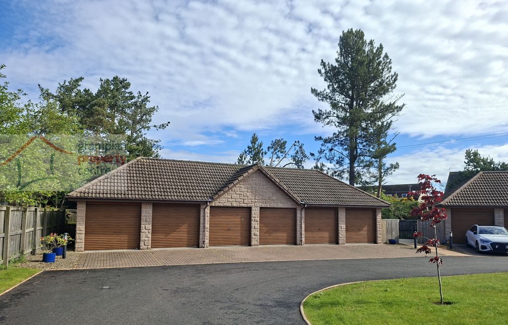 Additional image 22 of 2 bed flat for saleProvost Drive, Lossiemouth IV31