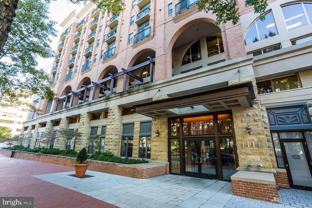 Additional image 18 of 1111 25th Street NW Unit 923, Washington, DC 20037