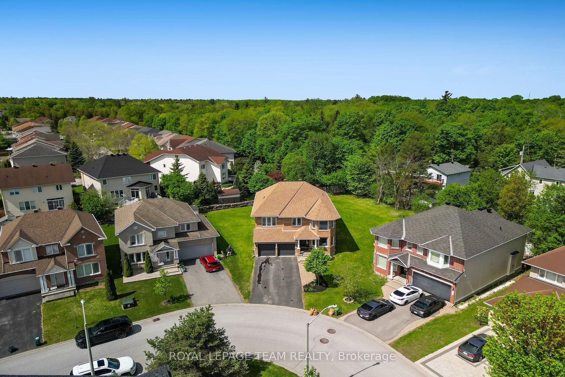 Additional image 3 of 121 Muskego Crescent, Ottawa, ON, K2W 1H6