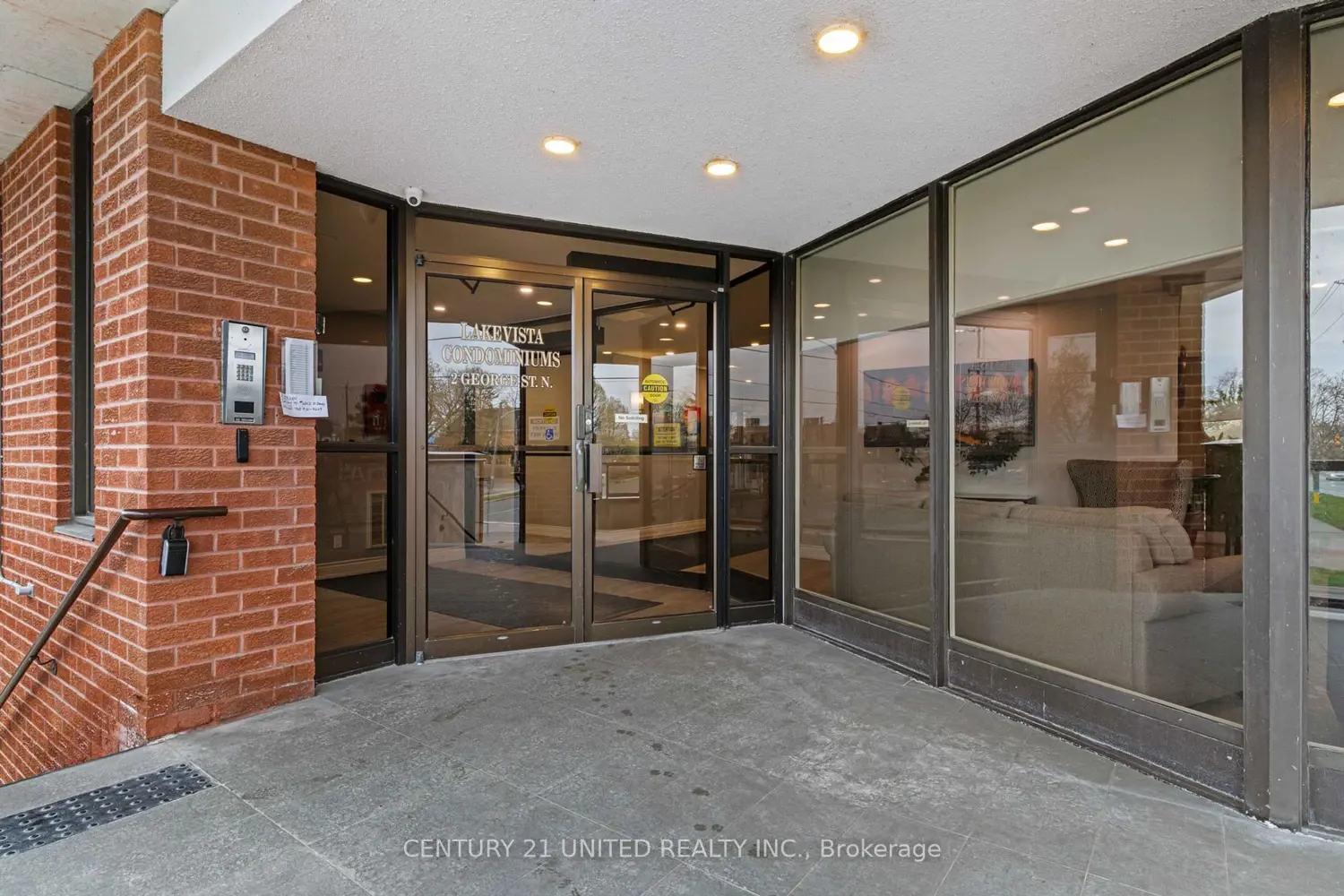 2 George Street 104