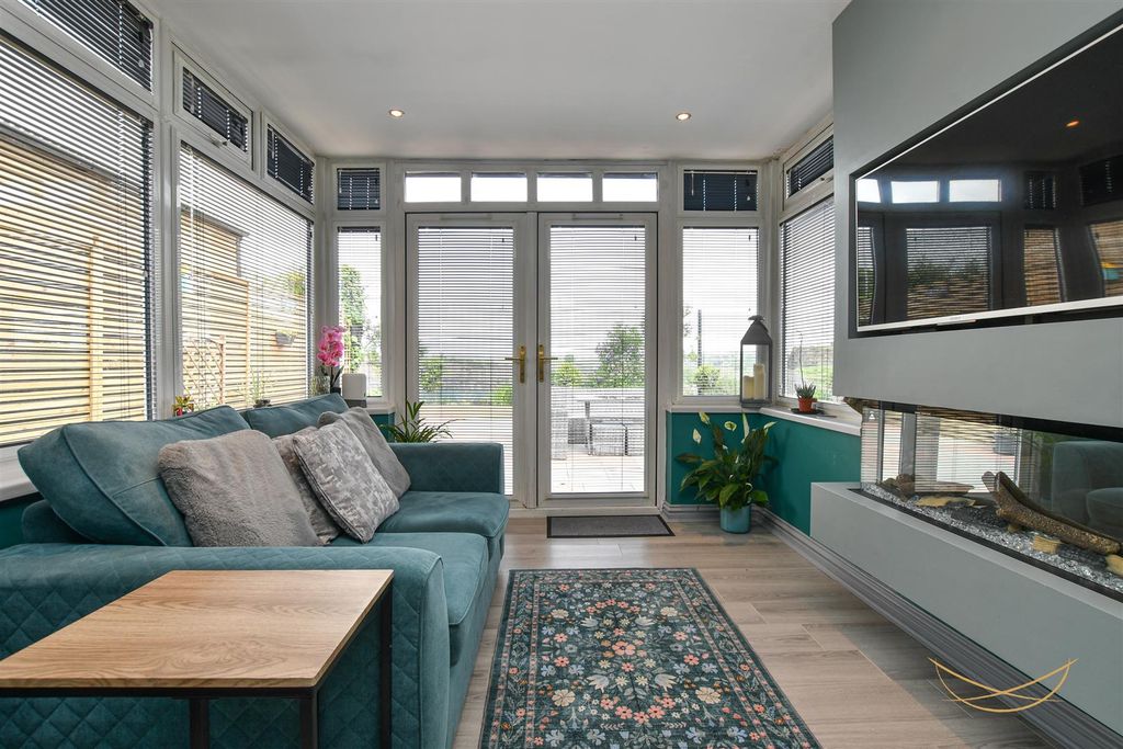 Additional image 17 of 4 bed detached house for saleCraighill Park, Ballyclare BT39