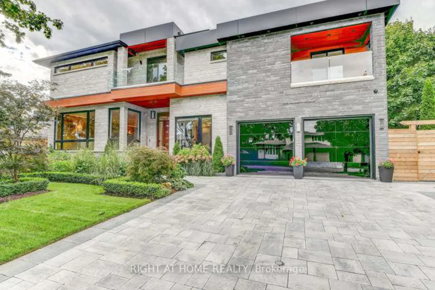 54 Dawn Hill Trail