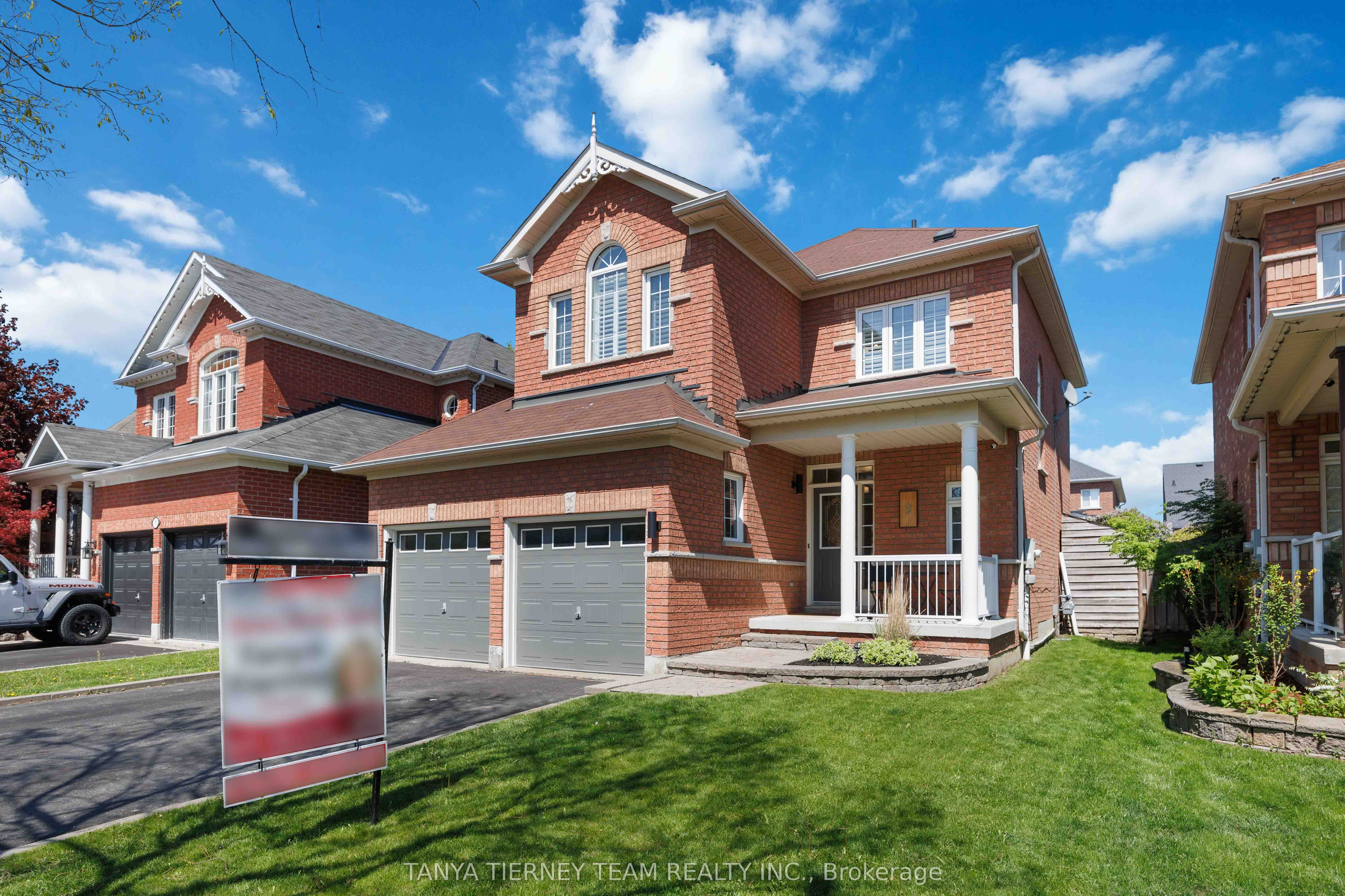 Additional image 2 of 9 Penhurst Drive, Whitby, ON, L1M 2C8