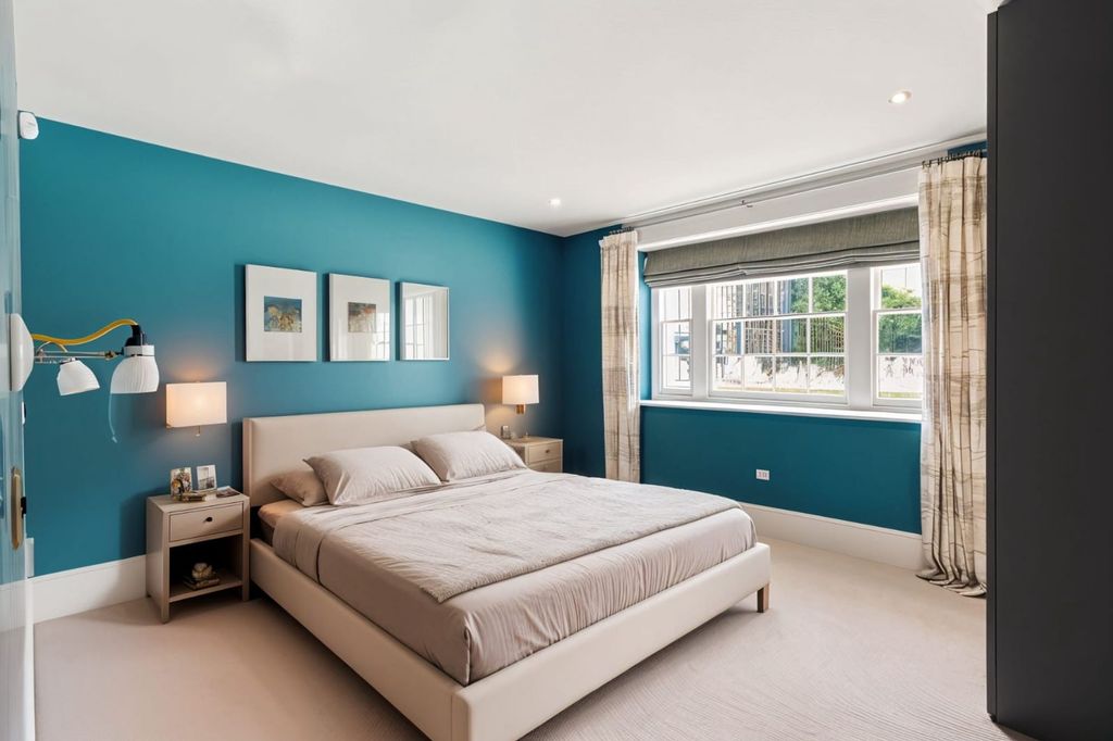 Additional image 16 of 4 bed flat for salePainswick Road, Cheltenham GL50
