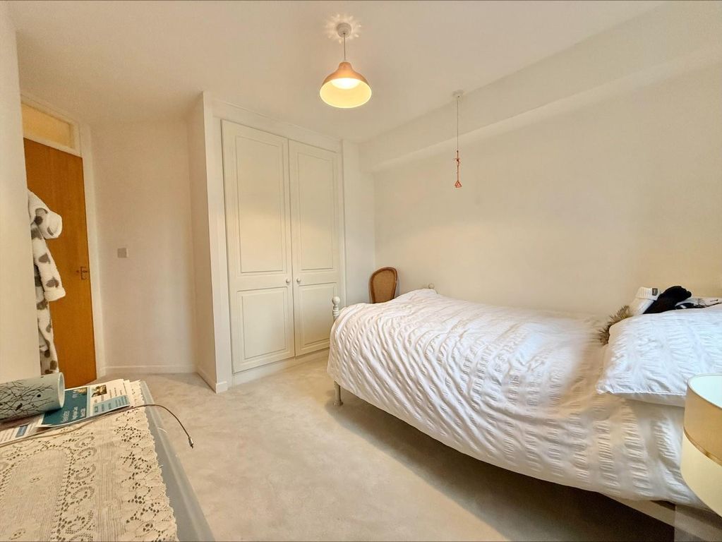 Additional image 6 of 1 bed flat for saleVictoria Street, Weymouth DT4