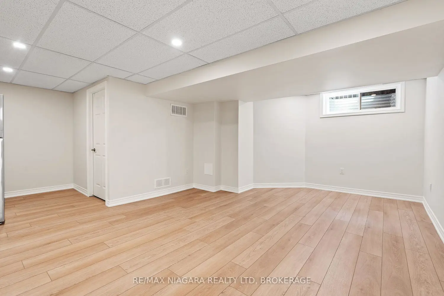 Additional image 16 of 5200 Dorchester Road 3