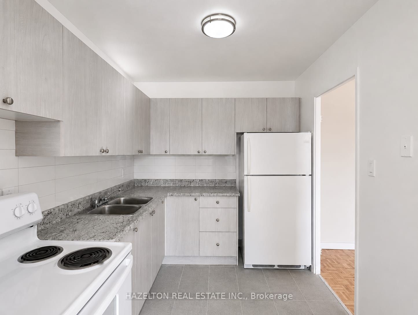 Additional image 4 of 315-1901 Martin Grove Road, Toronto, ON, M9V 3T1