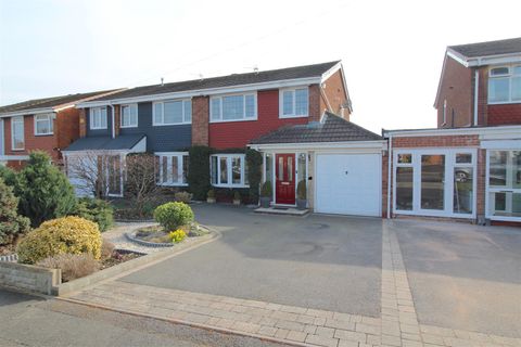 Westacre Gardens, Stechford, Birmingham B33
