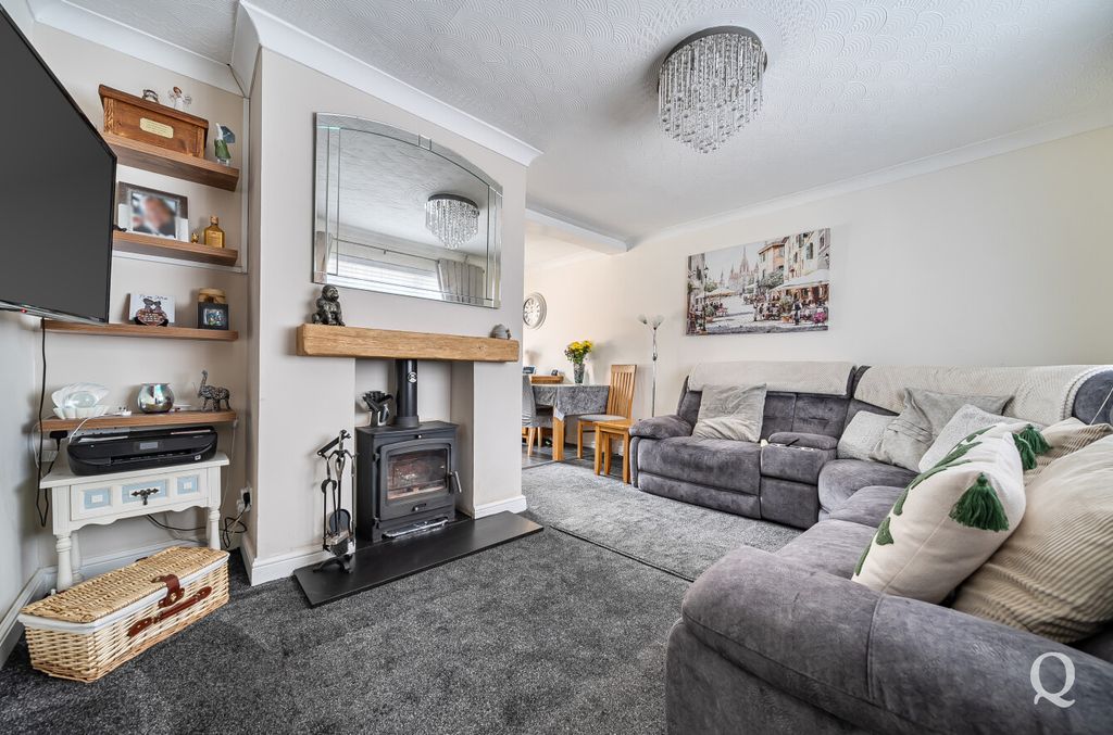 Additional image 2 of 3 bed semi-detached house for saleRegis Crescent, Sittingbourne, Kent ME10