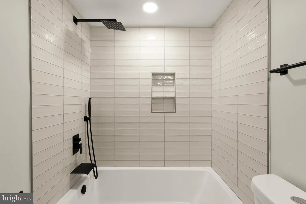 Additional image 12 of 2716 Sherman Avenue NW Unit 1, Washington, DC 20001