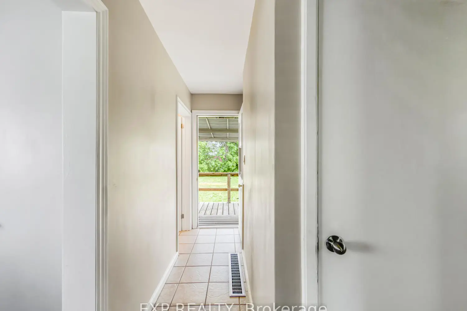 Additional image 9 of 2114 Girardot Street