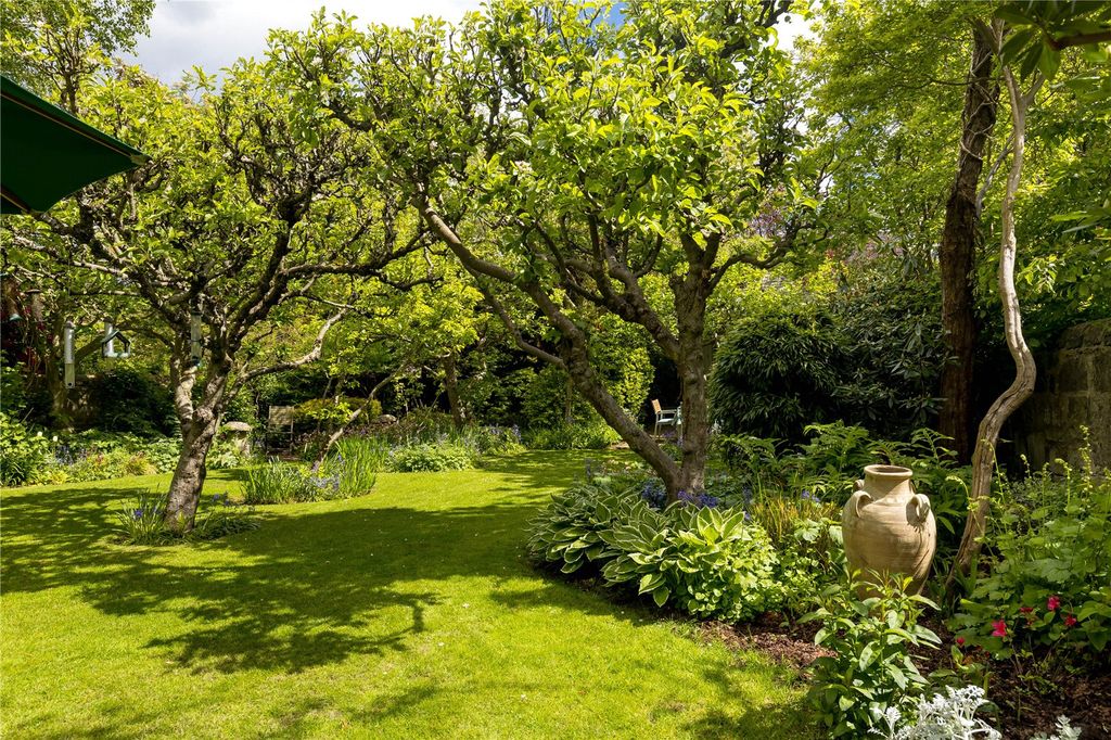 Additional image 24 of 6 bed semi-detached house for saleLauder Road, Grange, Edinburgh EH9
