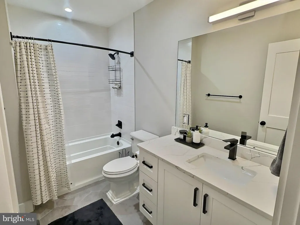 Additional image 9 of 1420 Staples Street NE Unit 1, Washington, DC 20002