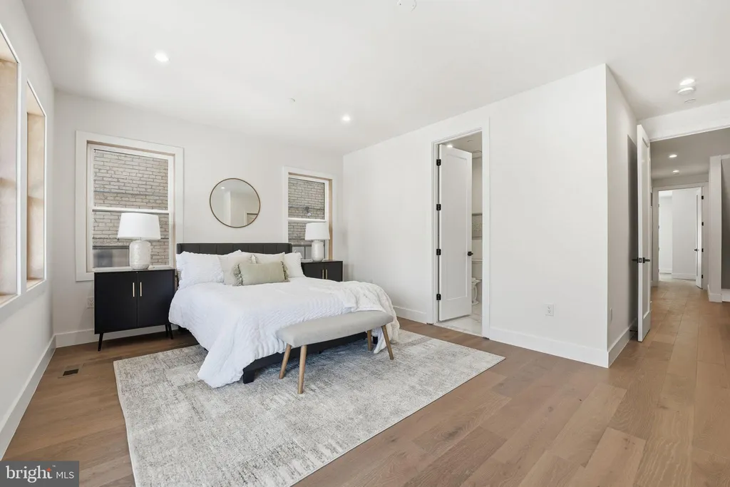 Additional image 10 of 3916 8th Street NW Unit B, Washington, DC 20011
