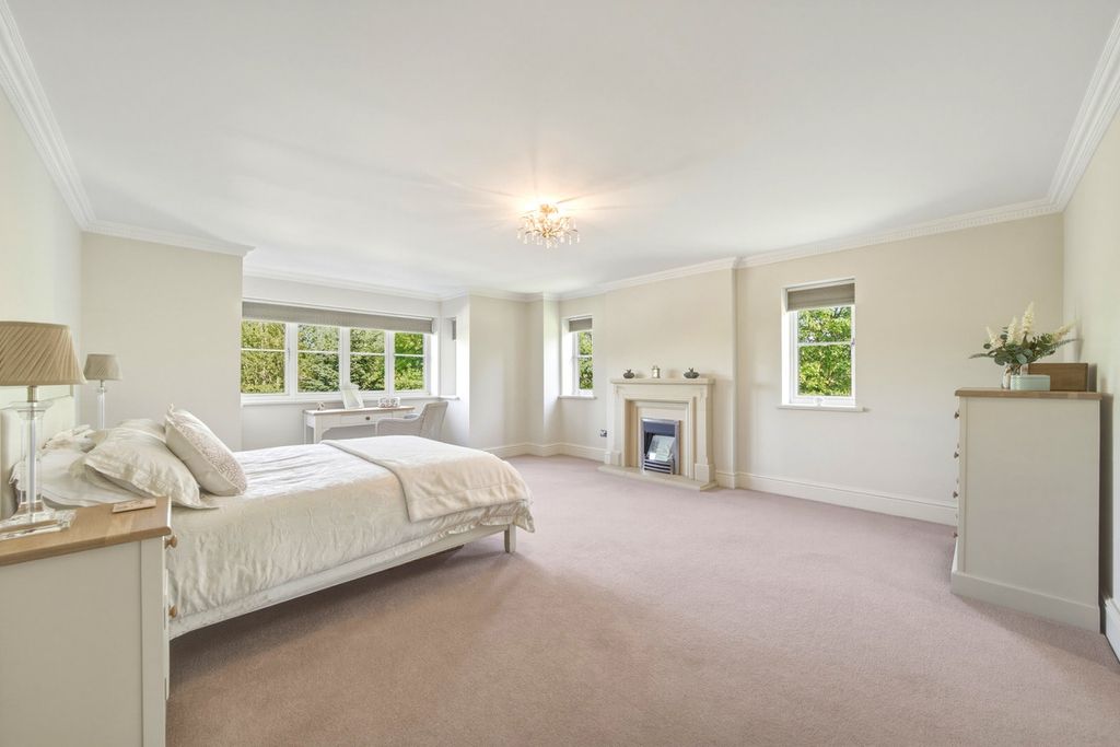 Additional image 25 of 5 bed detached house for saleWeaverlake Drive Yoxall Burton-On-Trent, Staffordshire DE13