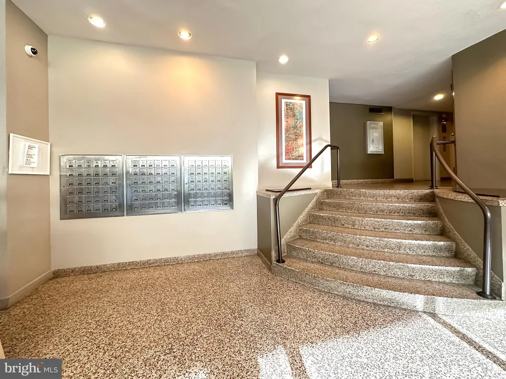 Additional image 2 of 2829 Connecticut Avenue NW Unit 307, Washington, DC 20008