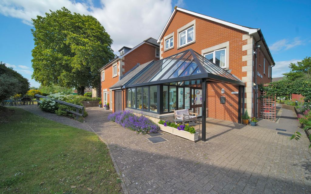 1 bed property for saleGiffords Court, Melksham SN12