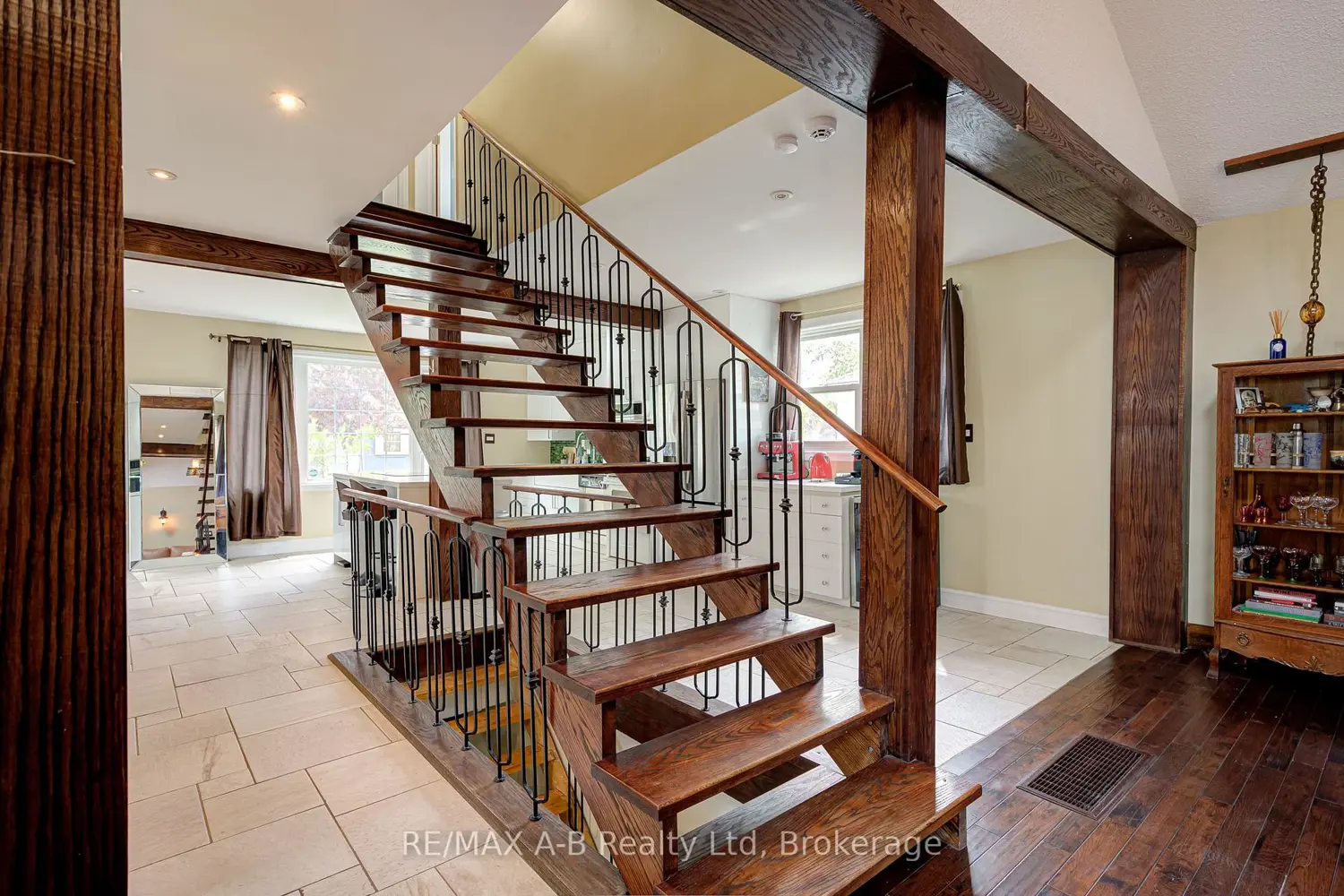 Additional image 8 of 54 Coriano Street