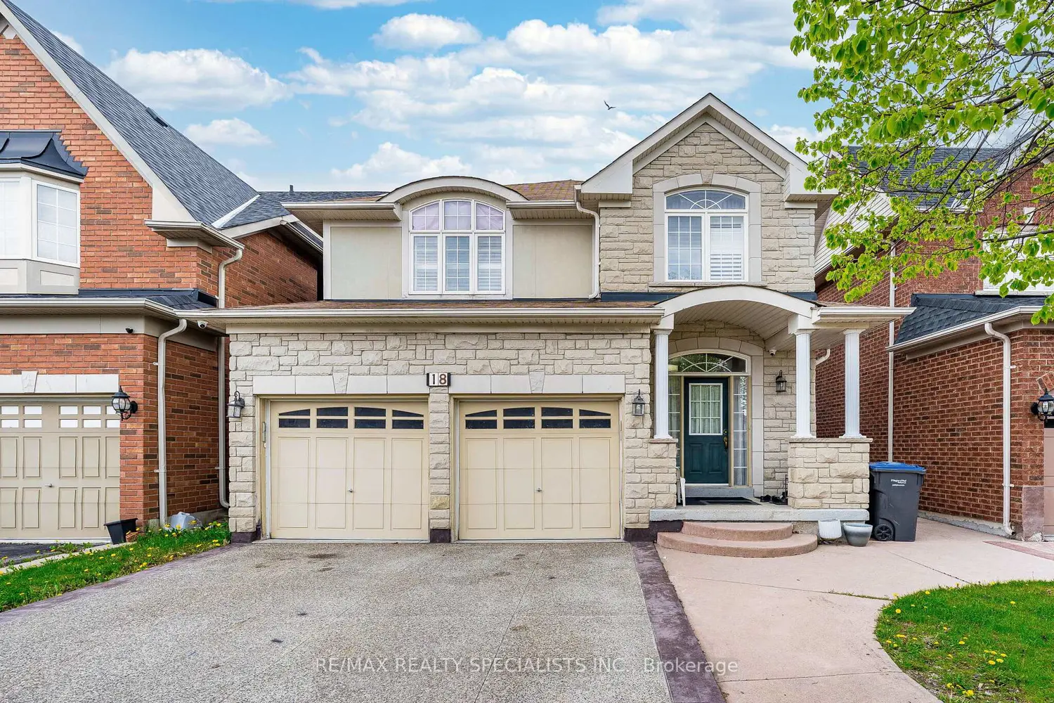18 Long Meadow Road