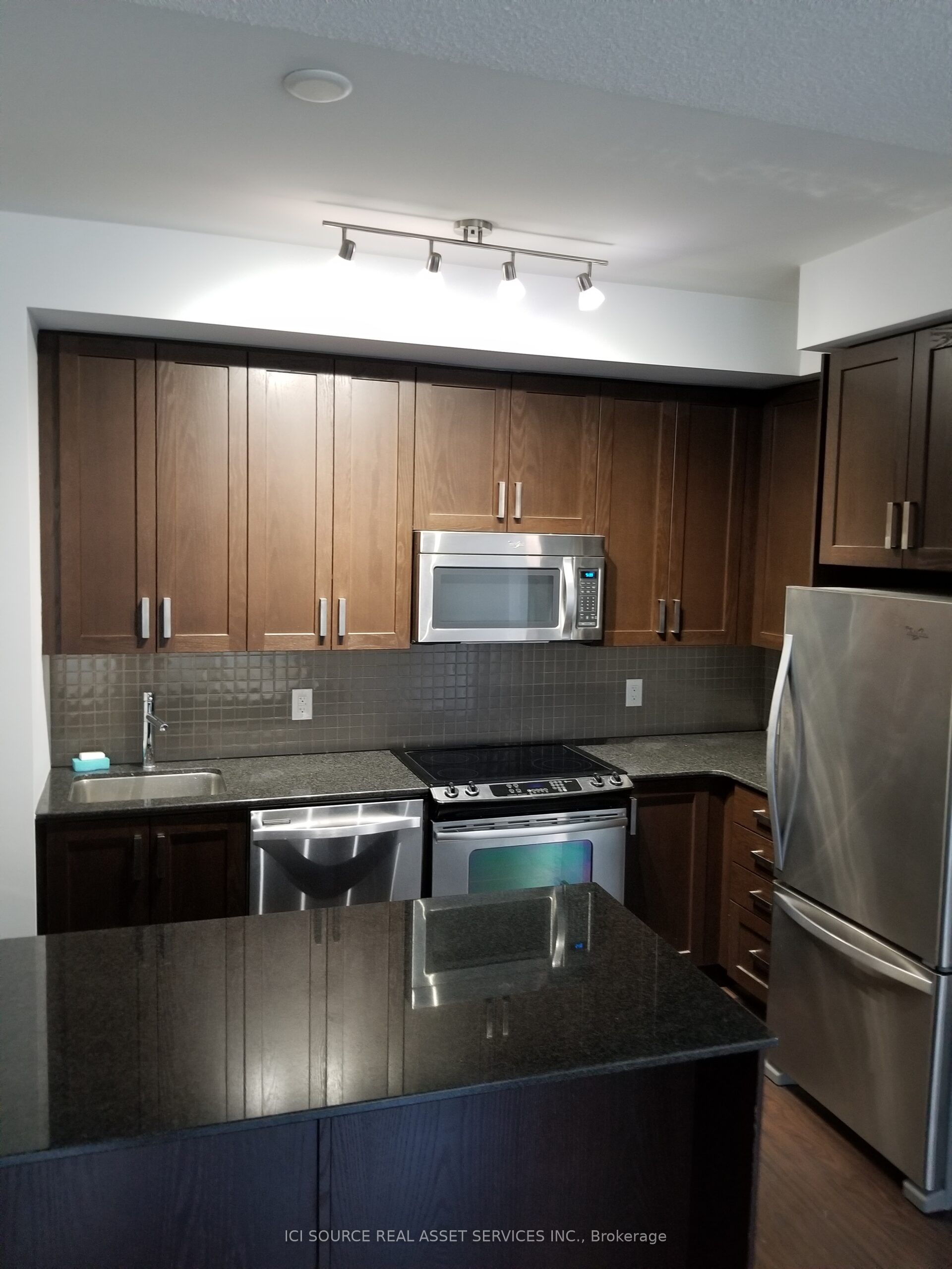 Additional image 4 of 210-7608 Yonge Street, Vaughan, ON, L4J 0J5