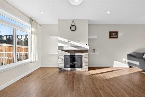 Additional image 8 of 353 Nolanhurst Crescent NW, Calgary, AB, T3R 0Z1