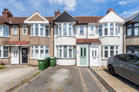 Burnt Oak Lane, Sidcup DA15