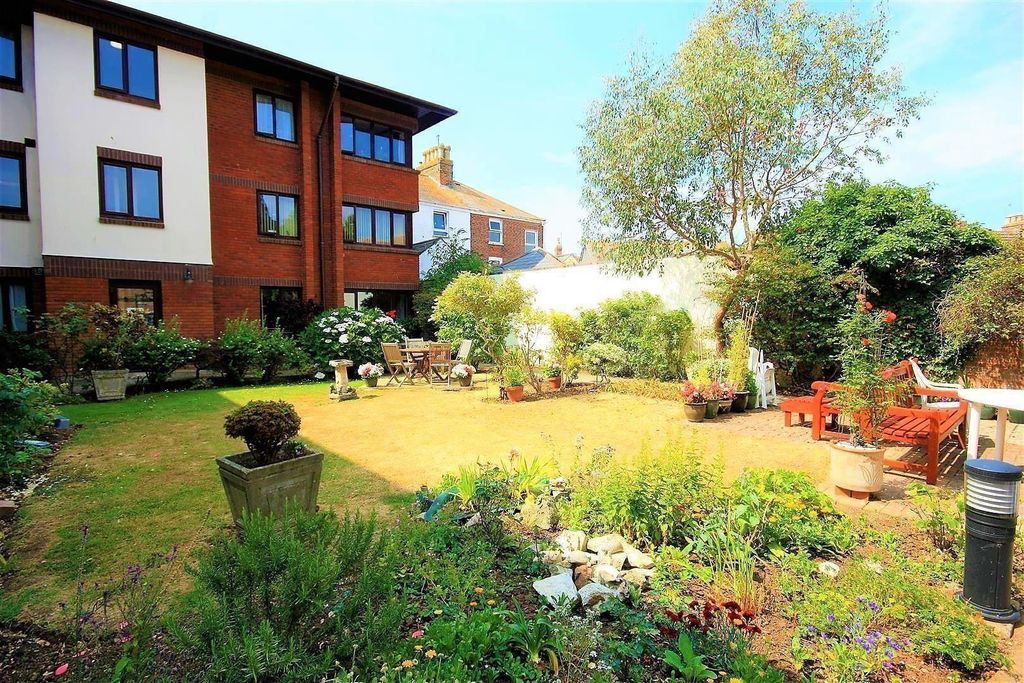 Additional image 3 of 1 bed flat for saleVictoria Street, Weymouth DT4