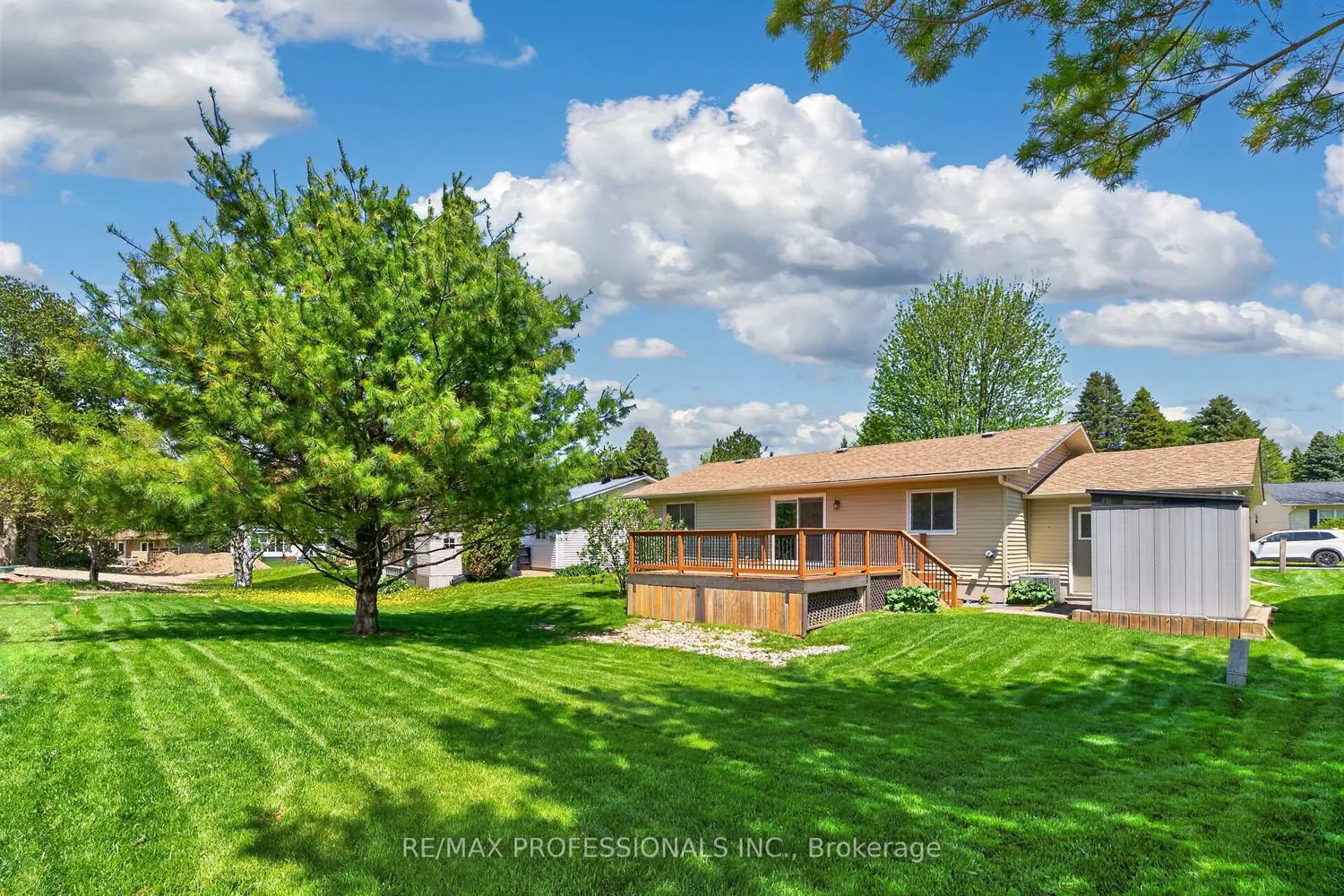 Additional image 14 of 7 Tamarack Court
