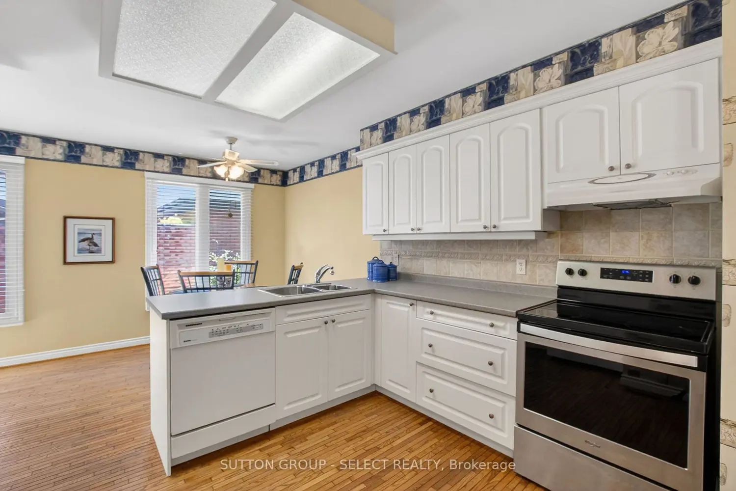 Additional image 9 of 55 Fiddlers Green Road 49
