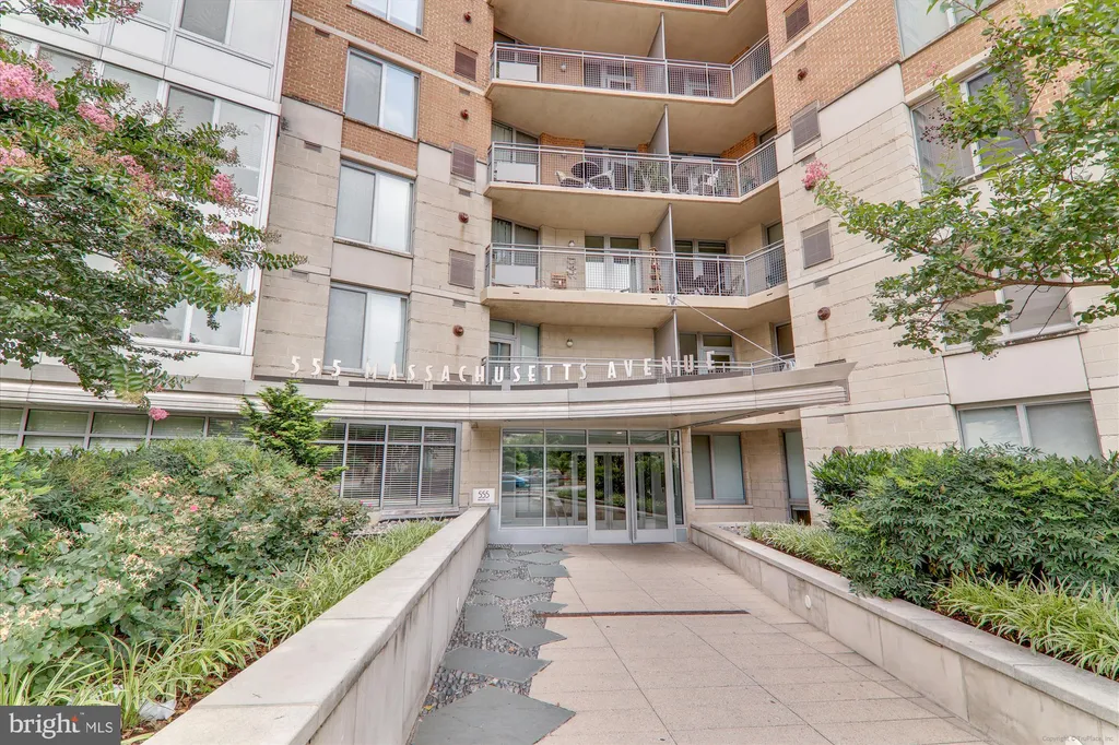 555 Massachusetts Avenue NW Unit 1110, Washington, DC 20001
